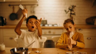 How to Master the Art of Baking with Kids