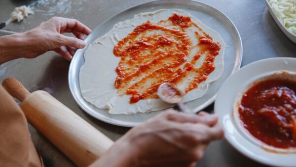 7 Secrets to Making the Best Homemade Pizza