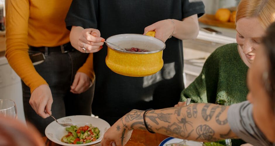 Savoring Simplicity: A 2026 Guide to One-Pot Family Meals